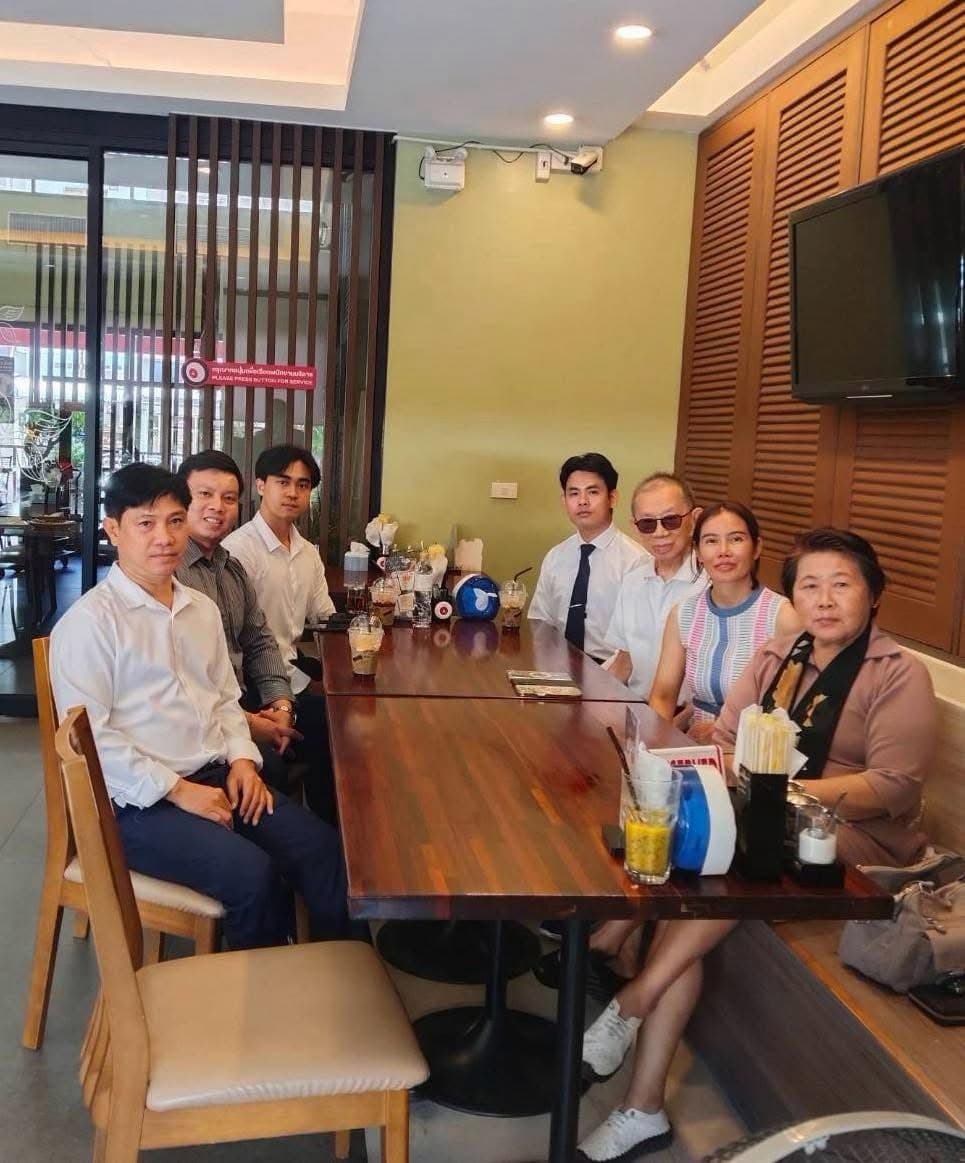 บรรยากาศการประชุมให้คำปรึกษาลูกความ